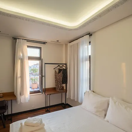 Bouquet Luxury Apartment *