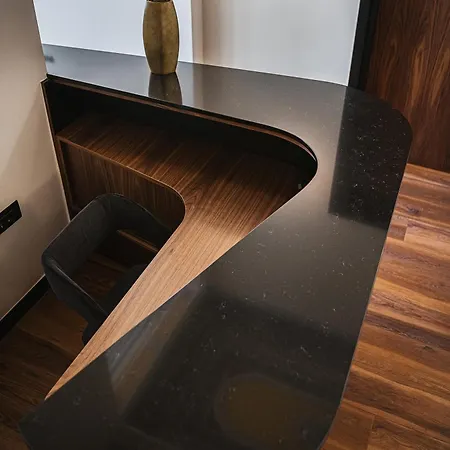 Bouquet Luxury Apartment *